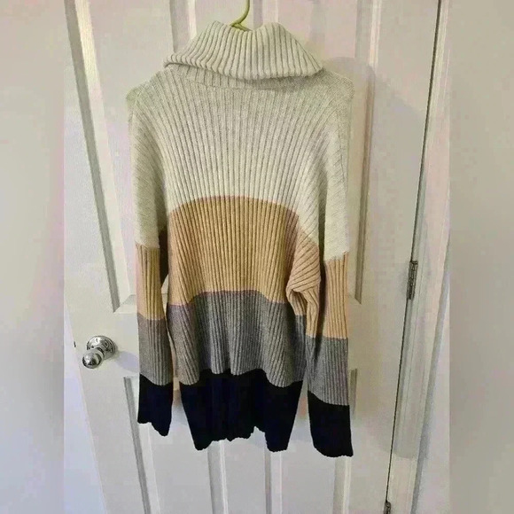 Lucy Avenue Navy Brown and Beige Sweater Size XXL - Picture 2 of 3
